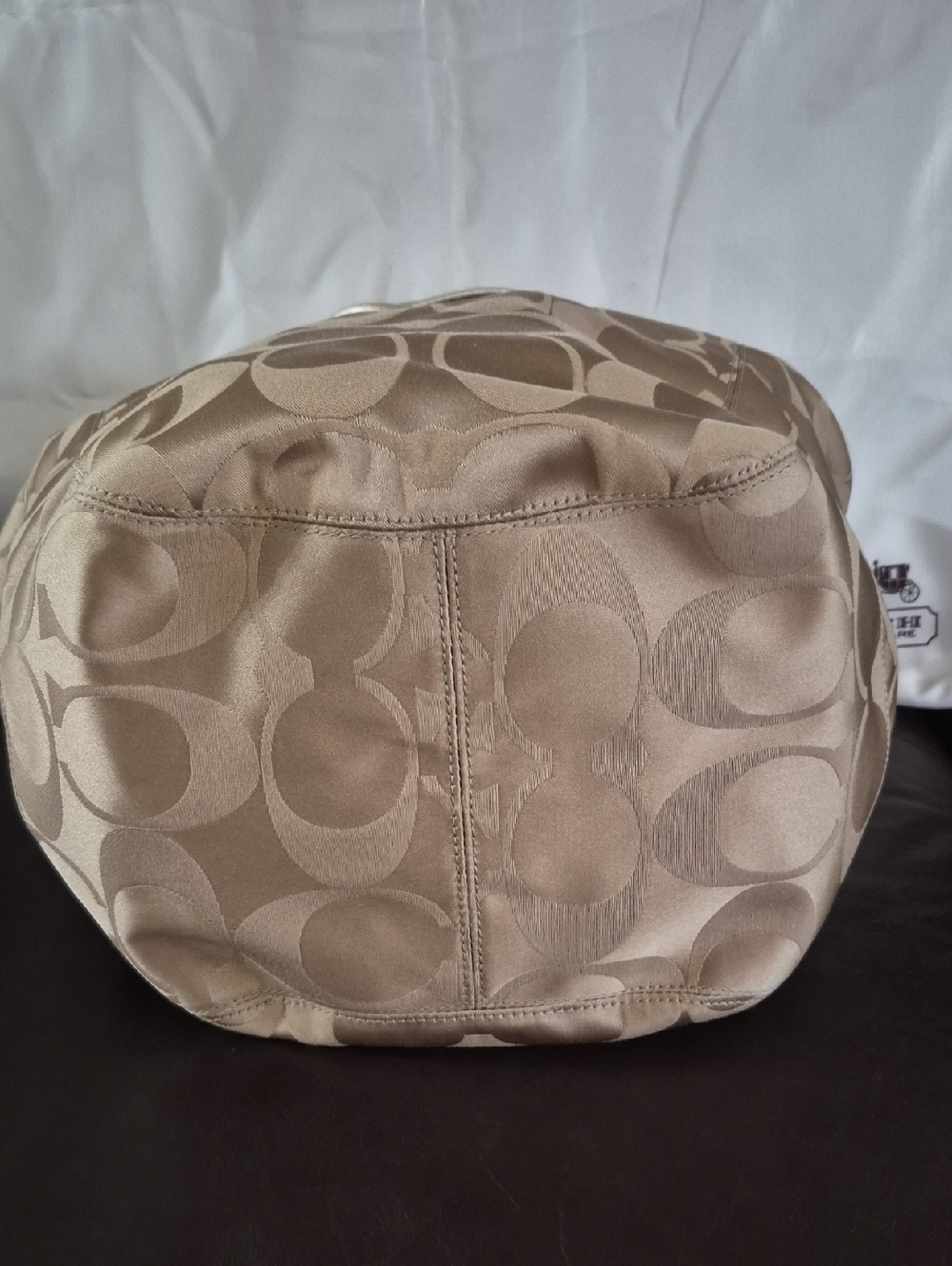 Coach - Picture 9 of 14